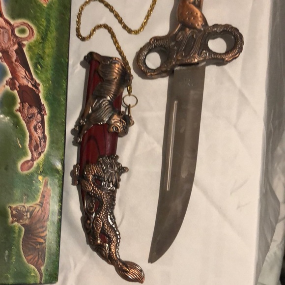 Decorative knife - Picture 4 of 9